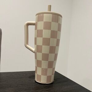 Limited Edition Tan Checkered Brumate Era 40oz